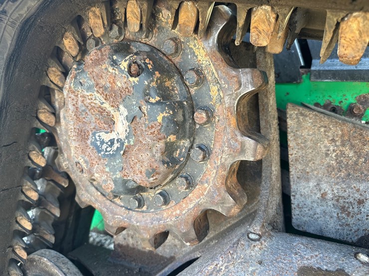 2021-bobcat-t76-image-66