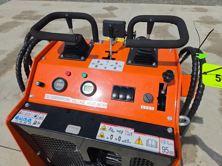 #5049-•-2026-36c-mini-skid-steer-image-24