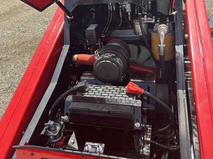 #52-•-mini-skid-steer-loader---ft-v1000---diesel-image-12