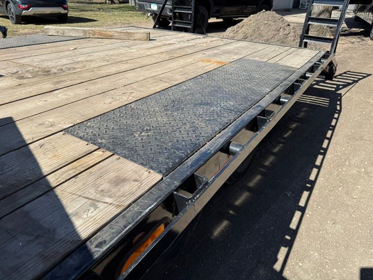 pj-flatbed-image-83