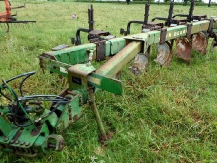 john-deere-6-image-1