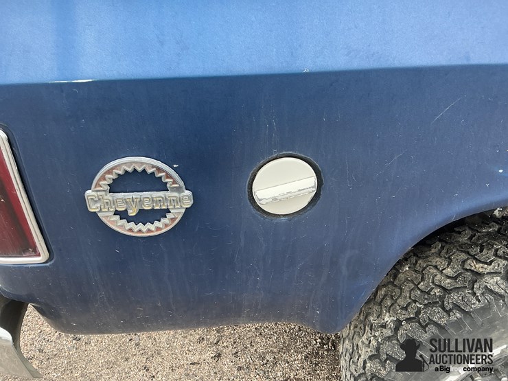 1977-chevrolet-k5-image-12