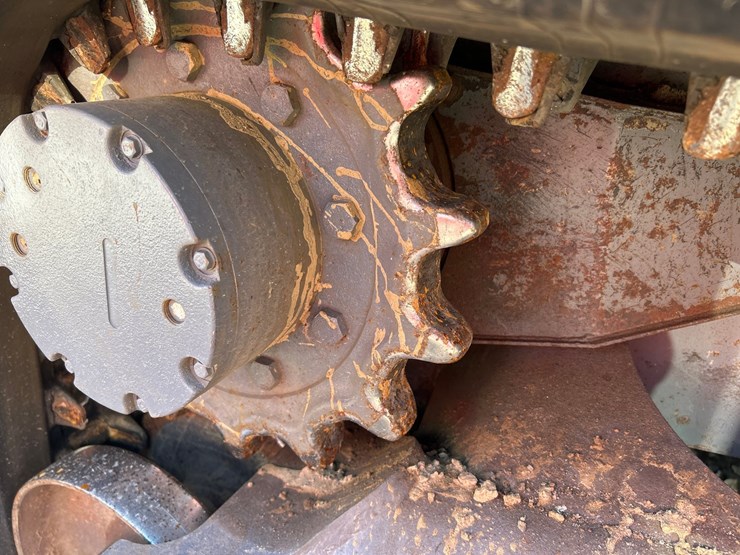 2019-takeuchi-tl10v2-image-66