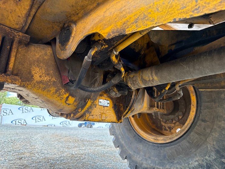 jcb-712-image-46