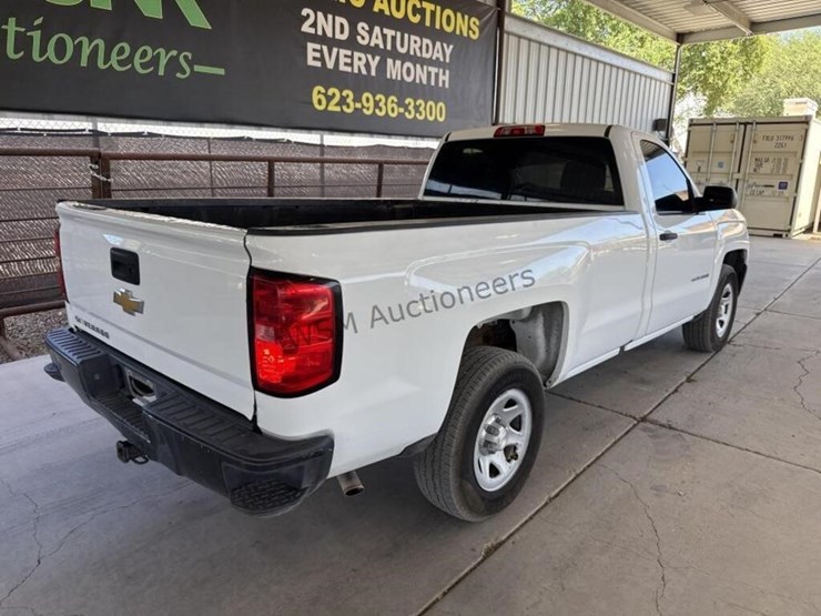 2016-chevrolet-silverado-1500-image-8