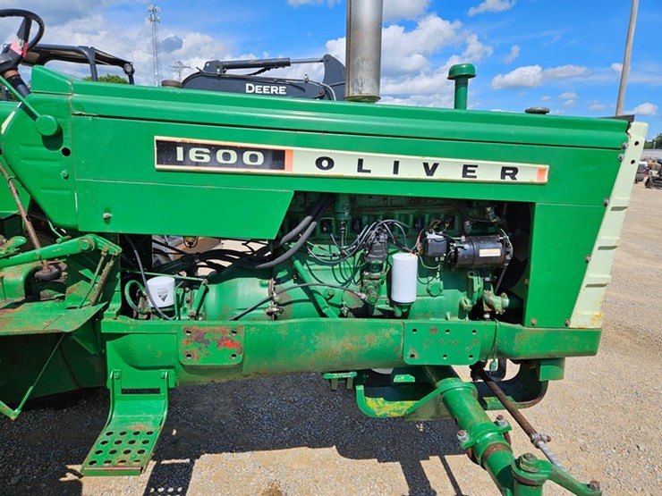 oliver-1600-image-13
