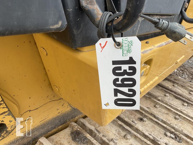 2005-caterpillar-953c-image-23