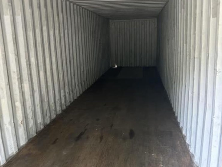 #10-•-40'-used-conex-shipping-container-image-9