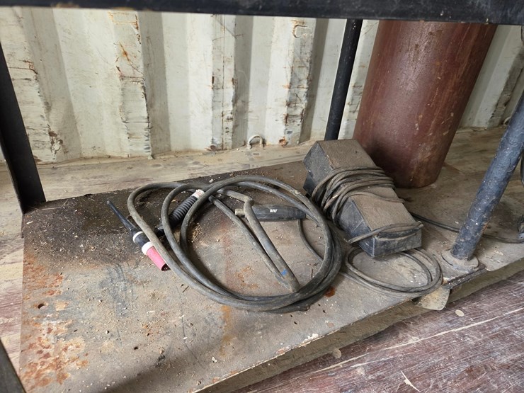 #5994-•-miller-syncrowave-180-tig-and-stick-welder-w/cart-and-tank-image-6