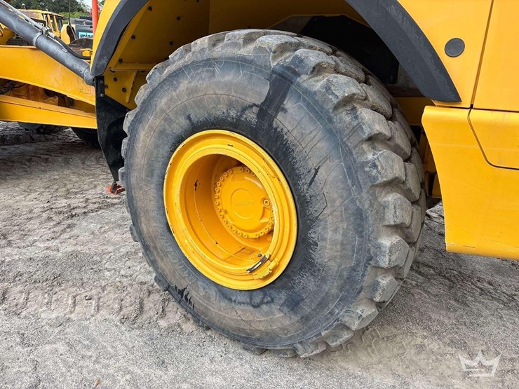 2020-volvo-a25g-image-50