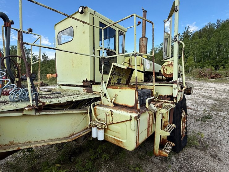 #1356-•-euclid-spotter-truck-image-29
