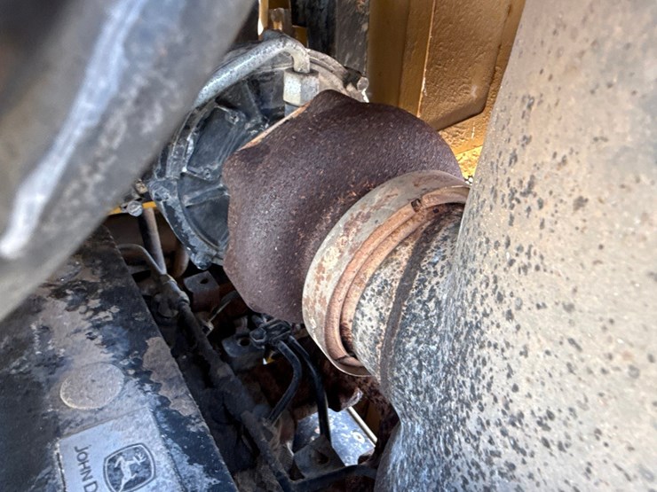 deere-550h-image-29