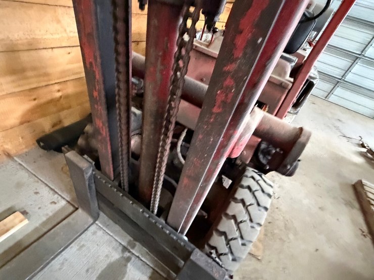 #1772-•-clark-forklift-image-16