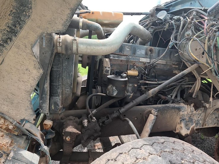 ford-l9000-image-13
