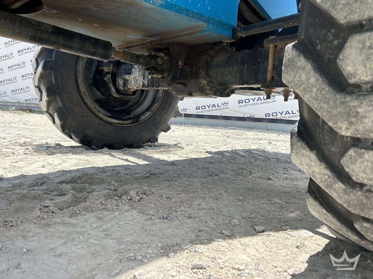 2019-genie-gth1056-image-20