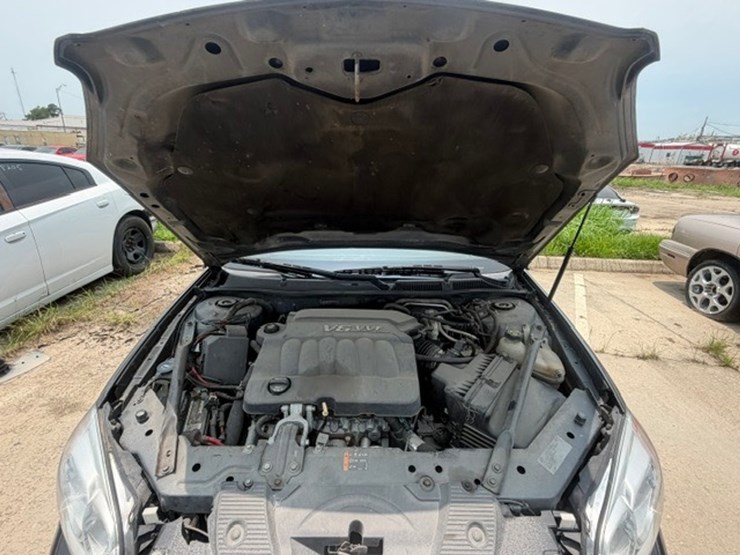 #68-•-2016-chevrolet-impala-image-28