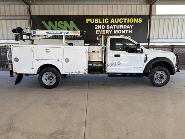 2019-ford-f450-image-1