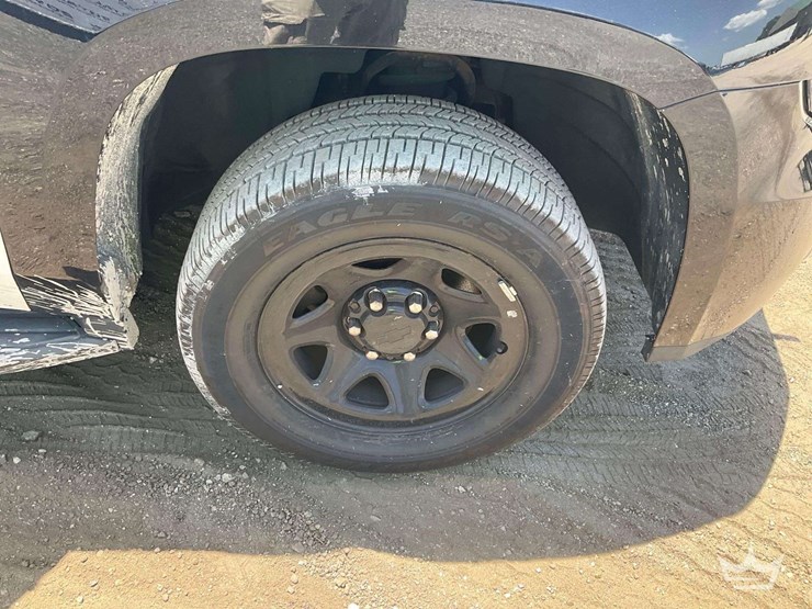 2018-chevrolet-tahoe-image-22