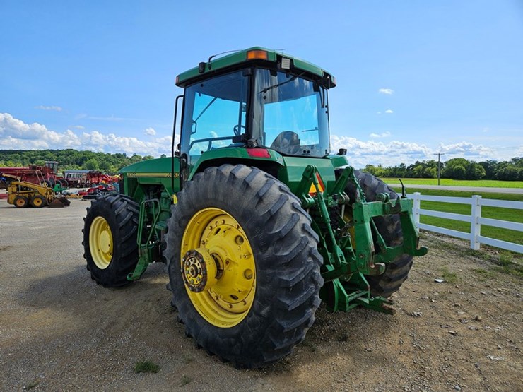 john-deere-8300-image-3