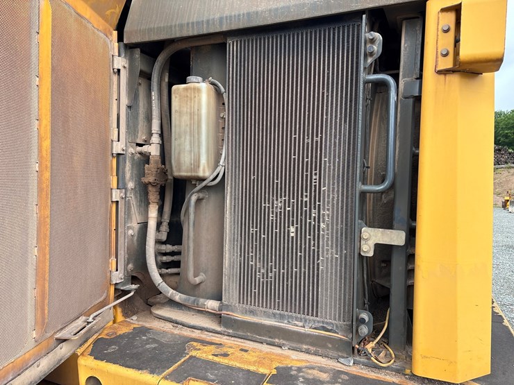 deere-844j-image-40