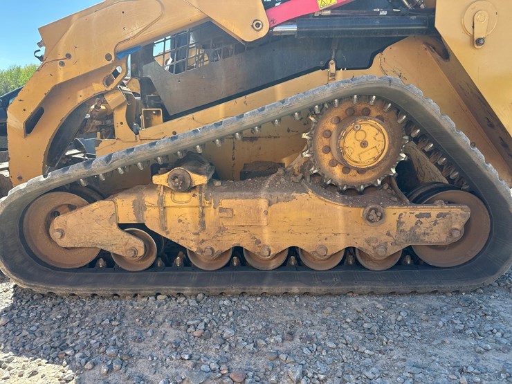 2019-caterpillar-279d-image-50
