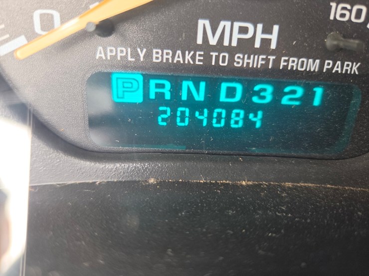 2002-gmc-1500hd-image-137
