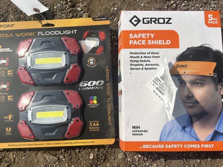 #107-•-2-pack-versa-work-floodlight-&-5-pack-safety-face-image-3