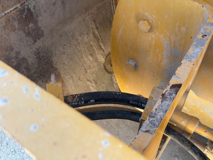 caterpillar-cs-563e-image-64