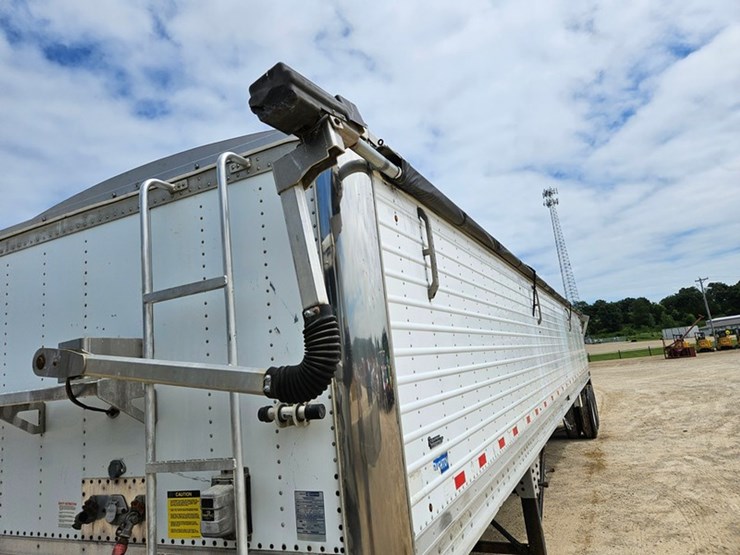 2015-stoughton-trailer-image-11