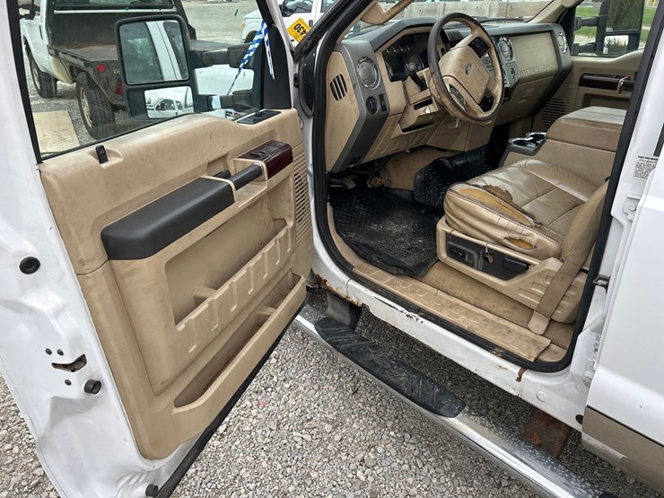2008-ford-f350-image-42