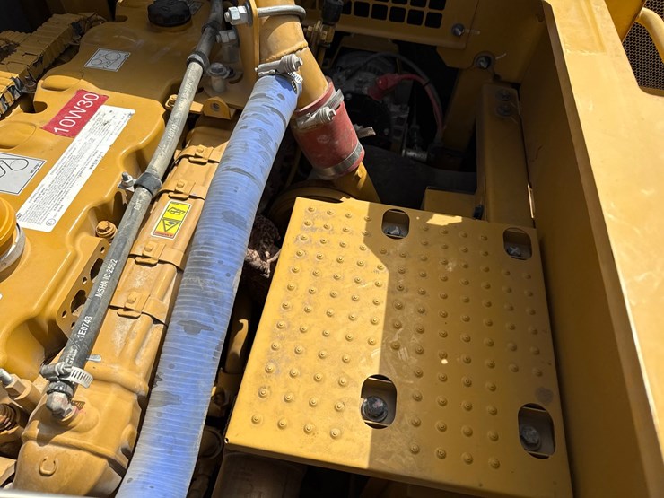2017-caterpillar-336fl-image-56
