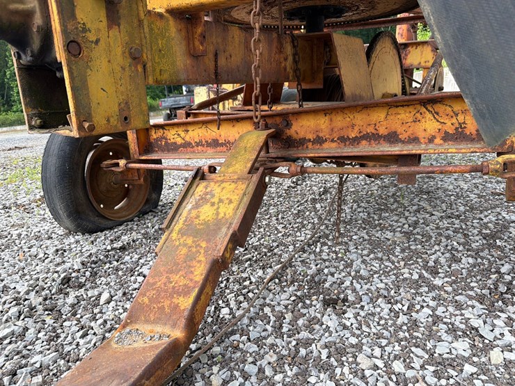 #4026-•-towable-hose-reel-w/-sprayer-image-17