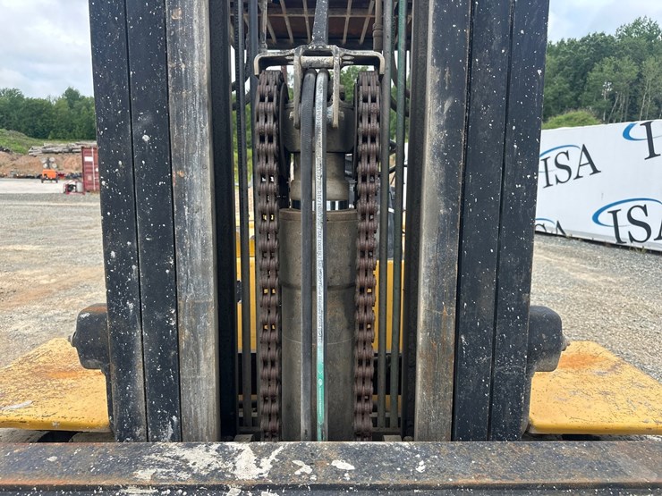 1995-caterpillar-dp70-image-29