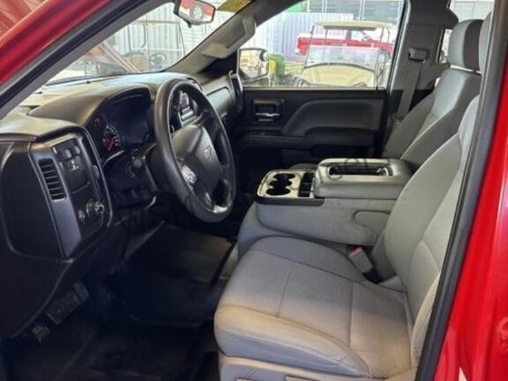 2015-chevrolet-silverado-1500-image-22