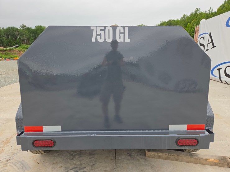 #60936-•-x-star-approx.-750-gallon-fuel-trailer-image-4