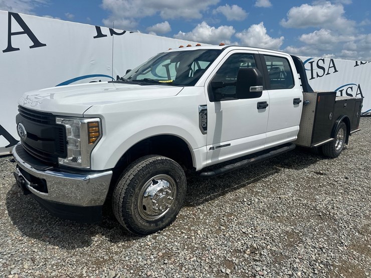 2020-ford-f350-image-1