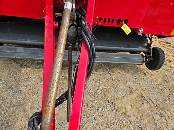 massey-ferguson-2856-image-11