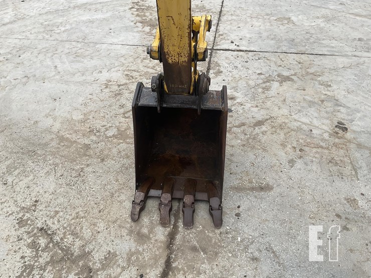 2020-komatsu-pc30mr-5-image-11