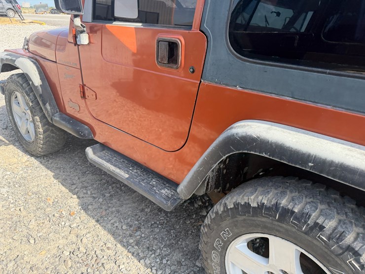 2001-jeep-wrangler-image-21