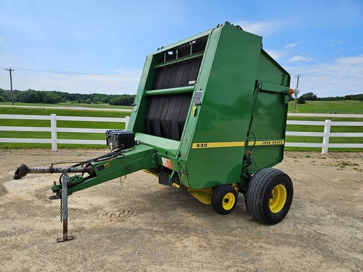 john-deere-530-image-1