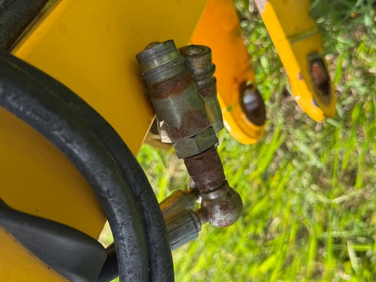 #1180-•-tiger-ditch-mower-image-22