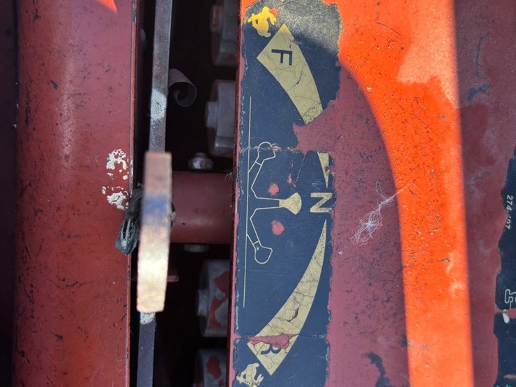 2001-ditch-witch-5110-image-31
