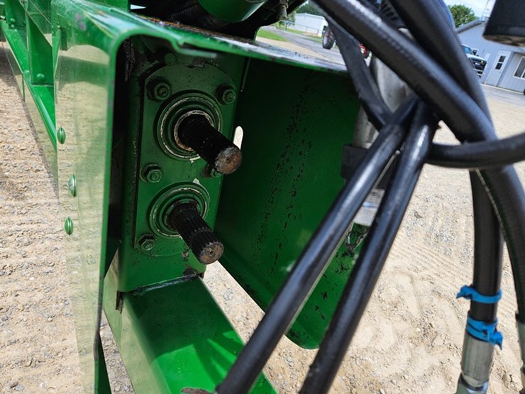 john-deere-3955-image-10