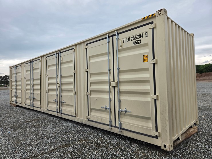#5056-•-40'-(5)-door-shipping-container-image-3