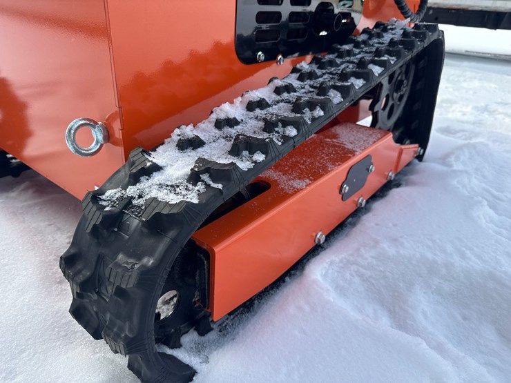 #5017-•-unused-future-ft36c-mini-skid-steer-image-22