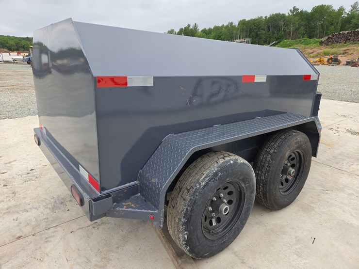 #60936-•-x-star-approx.-750-gallon-fuel-trailer-image-5