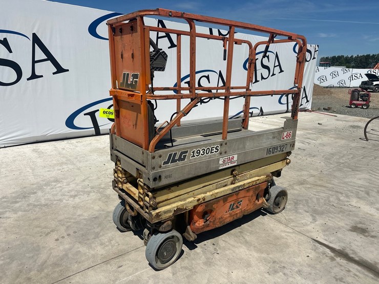 jlg-1930es-image-1