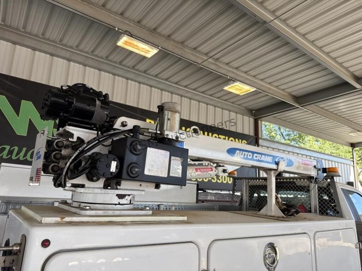 2019-ford-f450-image-11