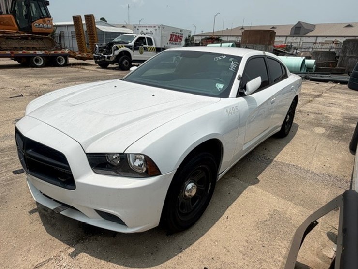 #66-•-2014-dodge-charger-image-1