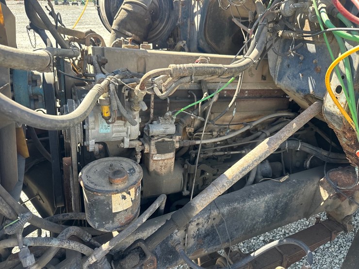 1991-ford-l9000-image-33